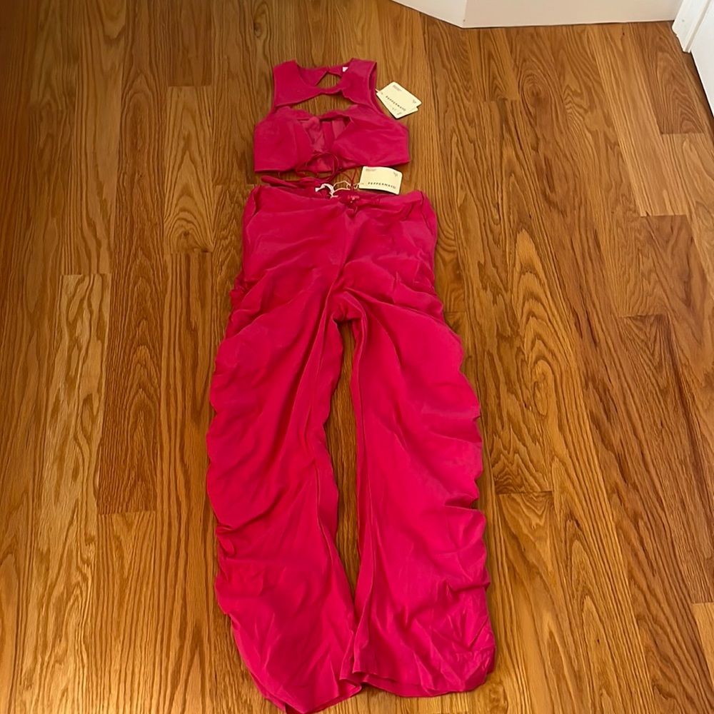 Peppermayo pink set - Next In Line top and Fluorescent Nights pants